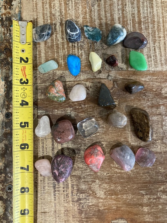 Lot of 24 Pieces Polished Rocks - Instant Rock Collection - Picture 7 of 13